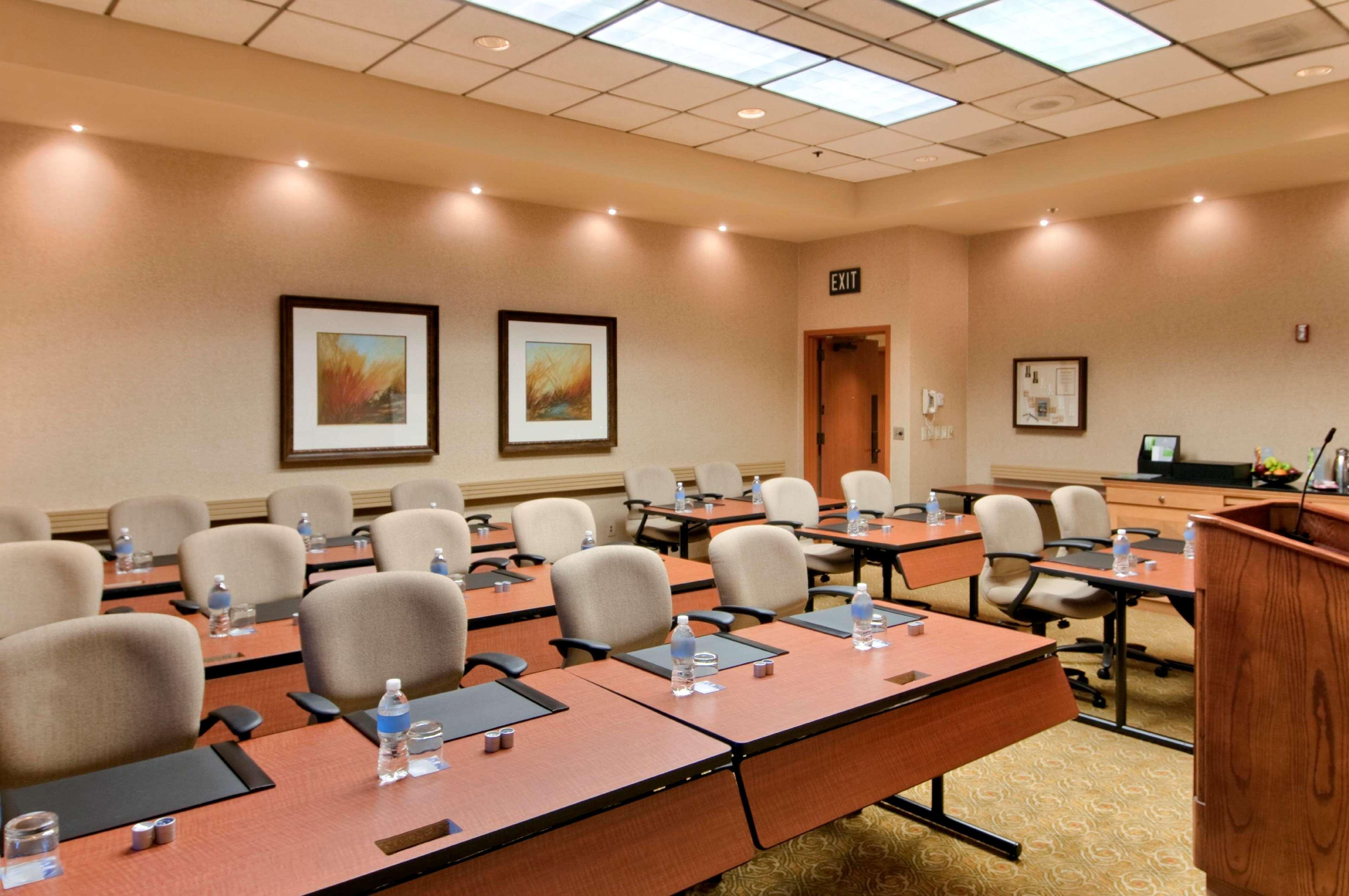 Hilton Dfw Lakes Executive Conference Center Hotel Grapevine