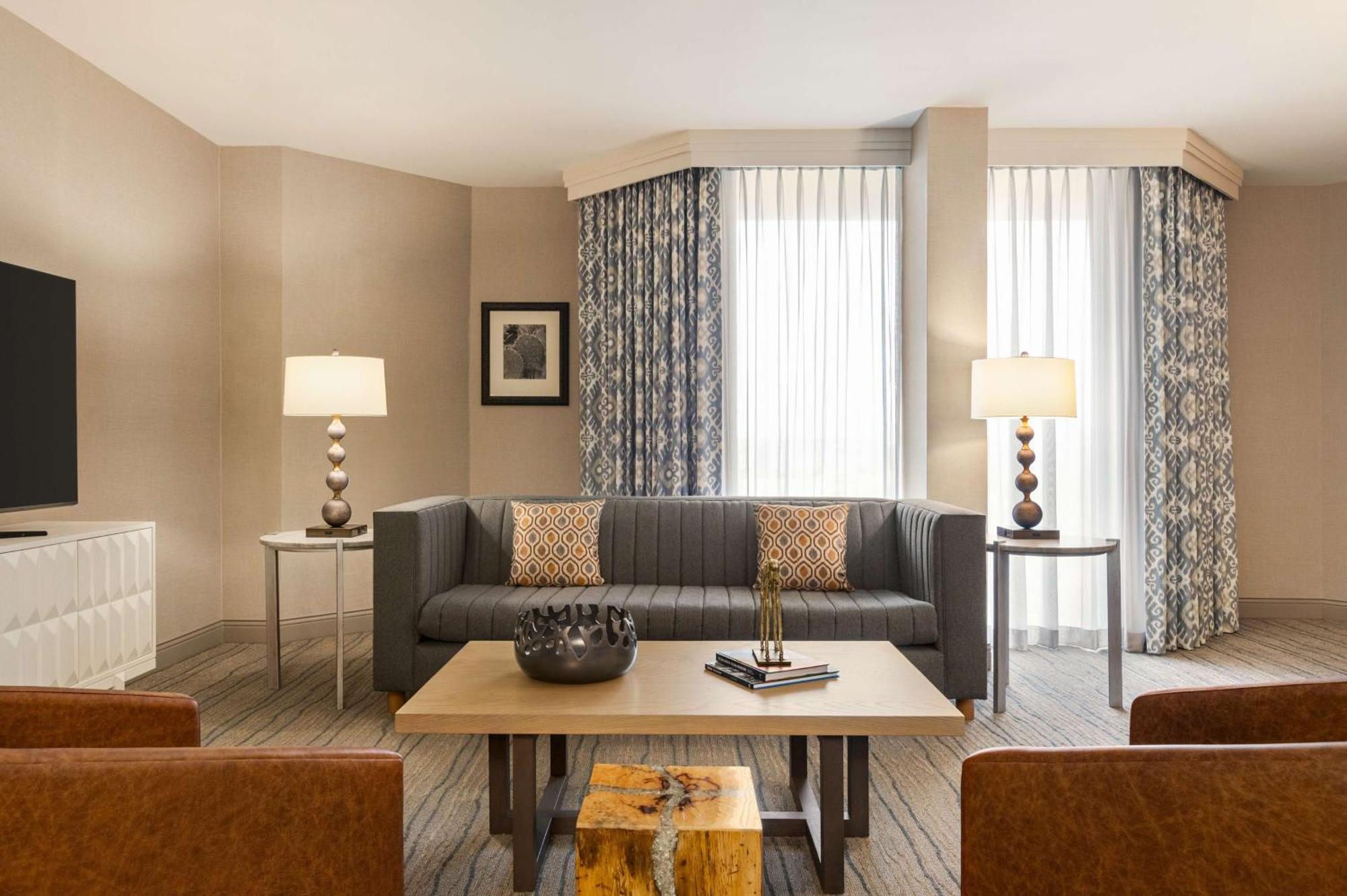 Hilton Dfw Lakes Executive Conference Center Hotel 4*